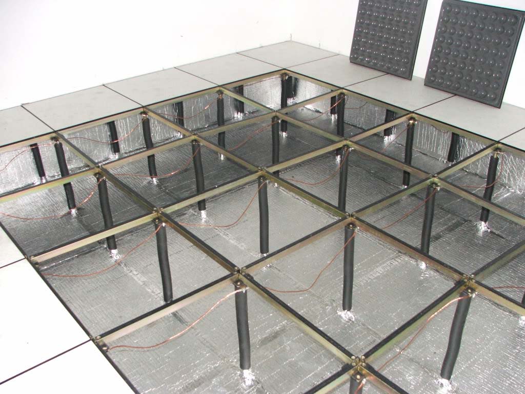 hpl-technical-raised-floor-3